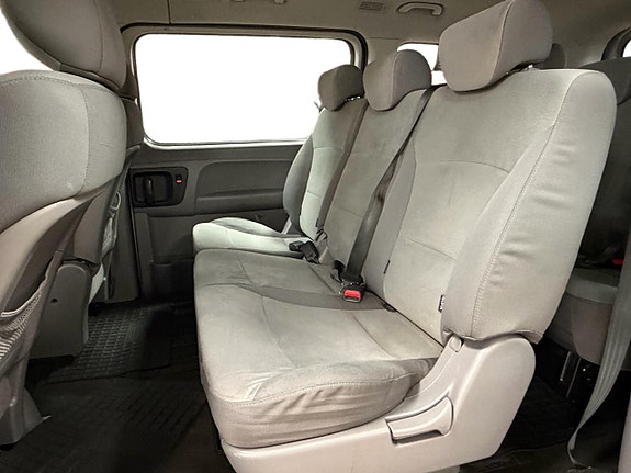 Hyundai H-1 12 of 23