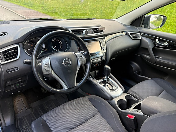 Nissan Qashqai 3 of 5