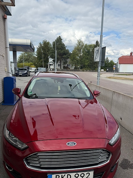 Ford Mondeo 3 of 10