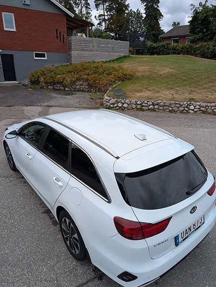Kia Ceed 2 of 11