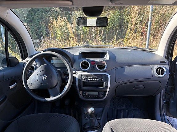 Citroen C3 2 of 7