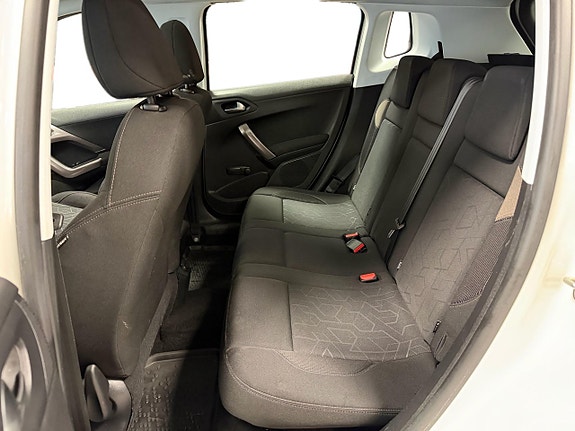 Peugeot 2008 12 of 29