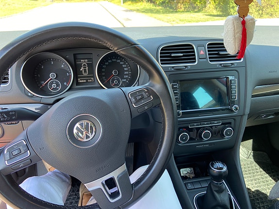 Volkswagen Golf VI 2 of 2