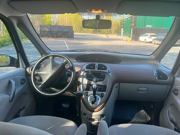 Citroen Xsara Picasso 2 of 15