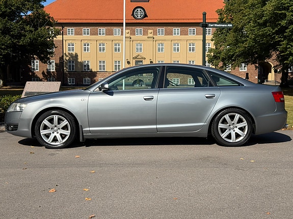 Audi A6 12 of 12