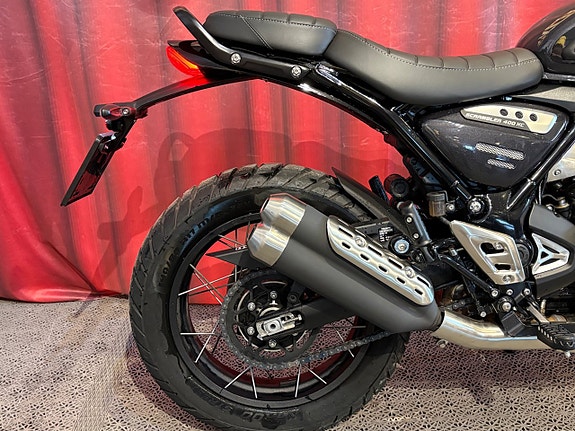Triumph SCRAMBLER 400 XC 5 of 15