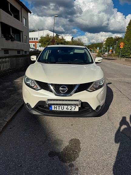 Nissan Qashqai 2 of 6