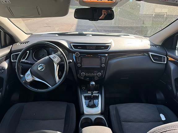 Nissan Qashqai 3 of 6