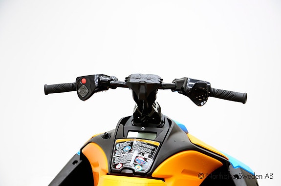 Sea-Doo Spark Trixx 1up -26 DEMO 6 of 7