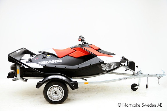 Sea-Doo Spark Trixx 1up -26 DEMO