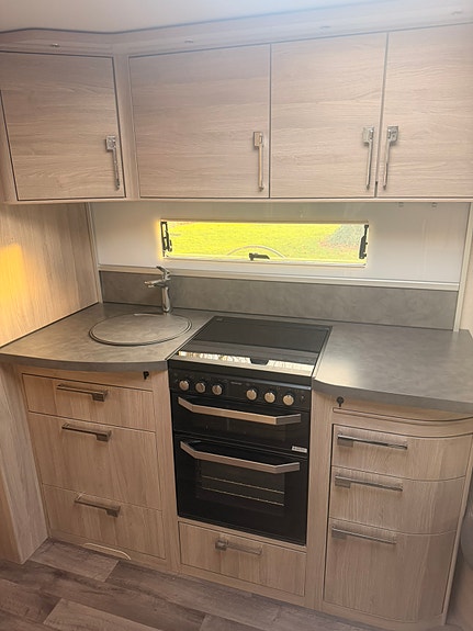 KABE Royal 630 GLE KS 4 of 8