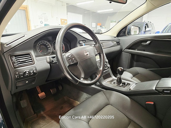 Volvo S80 9 of 15