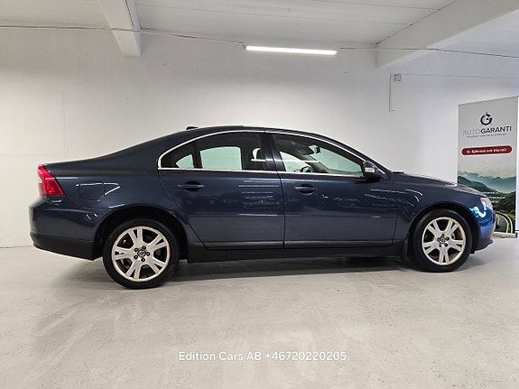 Volvo S80 4 of 15