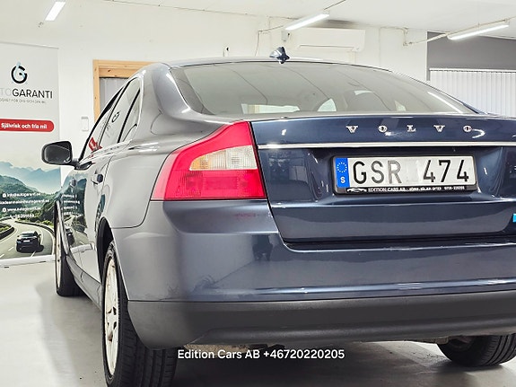 Volvo S80 7 of 15