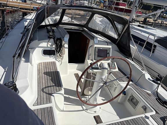 Beneteau Oceanis 34 -2009 4 of 18