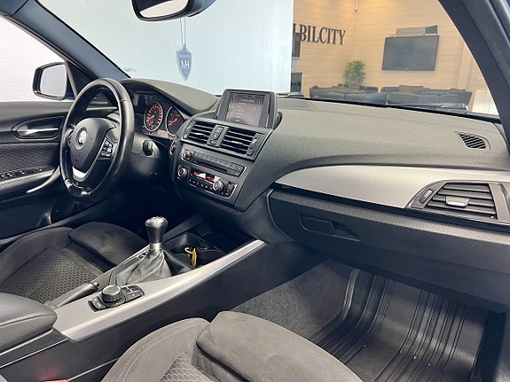BMW 125d 9 of 19
