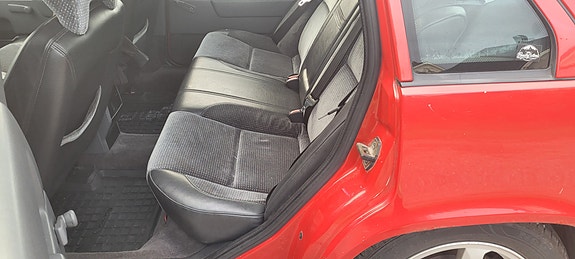 Volvo 850 4 of 5