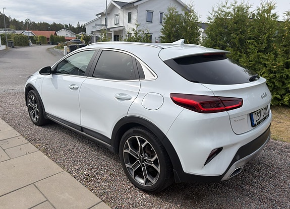 Kia XCeed 3 of 10