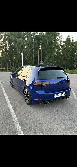 Volkswagen Golf VII 3 of 8