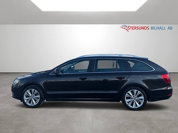 Skoda Superb 4 of 13
