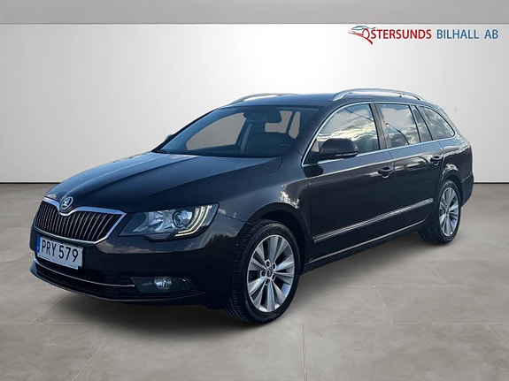 Skoda Superb 3 of 13