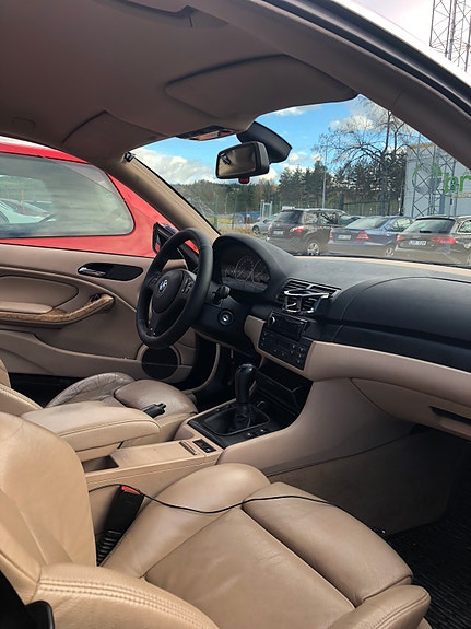BMW 330Ci 3 of 4