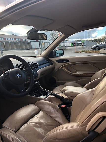 BMW 330Ci 4 of 4