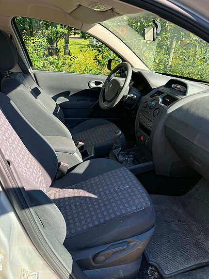 Renault Megane II 6 of 7