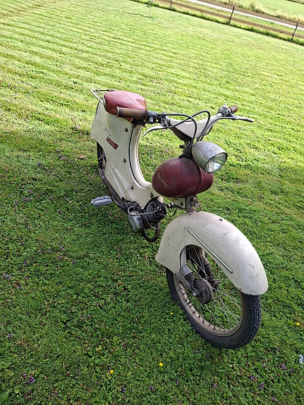 Zundapp Apollo 8 of 9