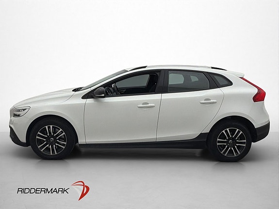 Volvo V40 Cross Country 4 of 30