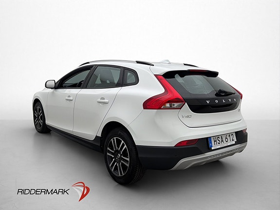 Volvo V40 Cross Country 5 of 30