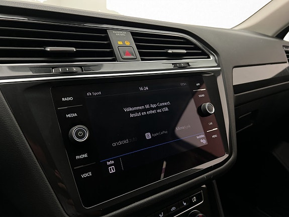 Volkswagen Tiguan Allspace 21 of 30