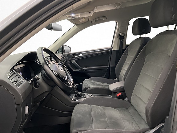 Volkswagen Tiguan Allspace 12 of 30