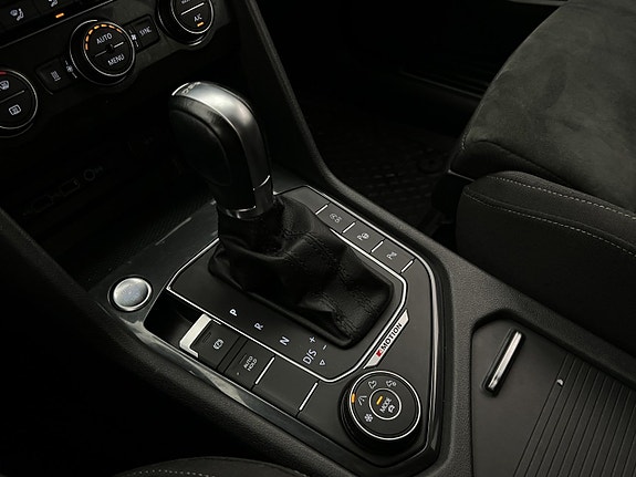 Volkswagen Tiguan Allspace 24 of 30