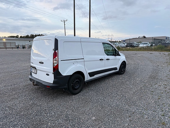 Ford Transit Connect 4 of 5