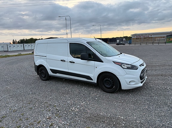 Ford Transit Connect 3 of 5