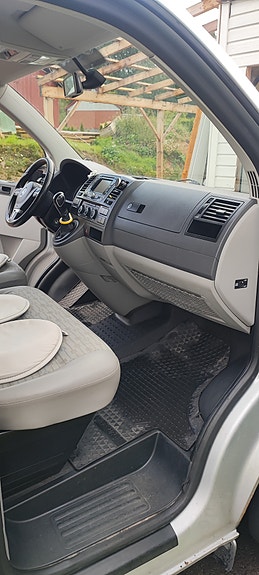 Volkswagen Transporter 6 of 15