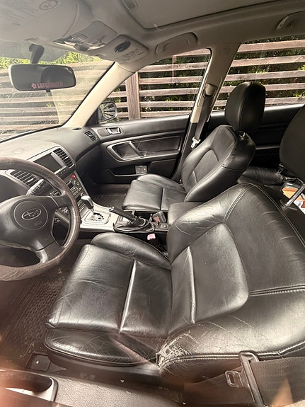 Subaru Outback 4 of 5