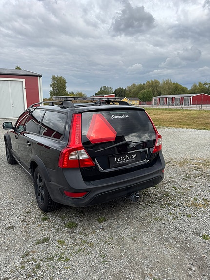 Volvo XC70 6 of 10