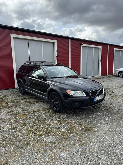 Volvo XC70 4 of 10