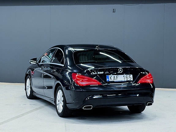 Mercedes-Benz CLA200 6 of 12