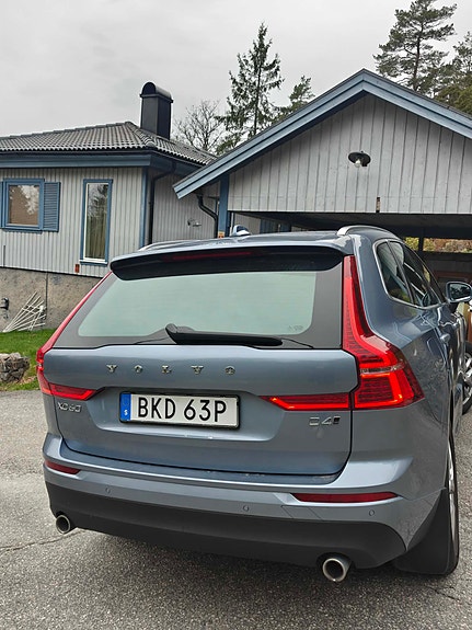 Volvo XC60 7 of 23