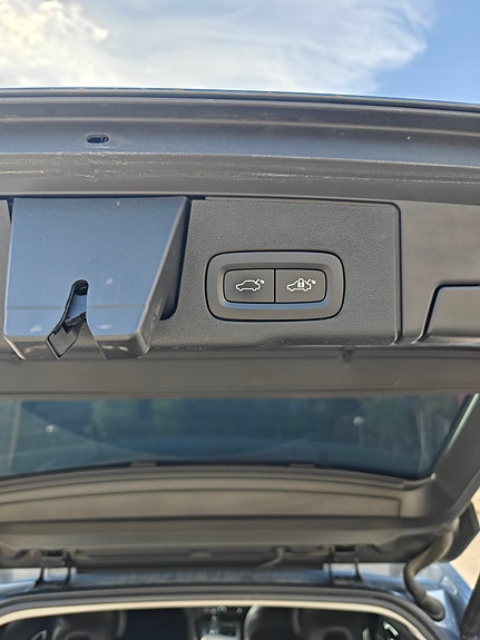 Volvo XC60 22 of 23