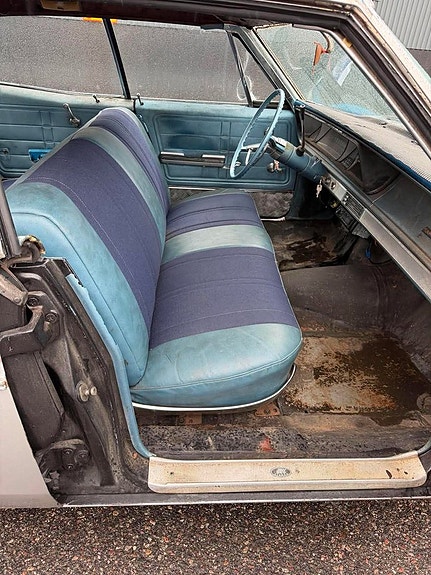 Chevrolet Impala 18 of 30