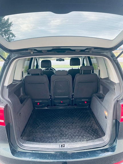Volkswagen Touran 15 of 18
