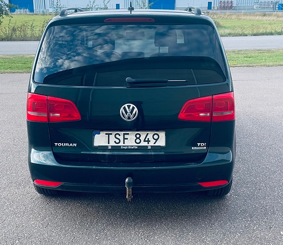 Volkswagen Touran 5 of 18