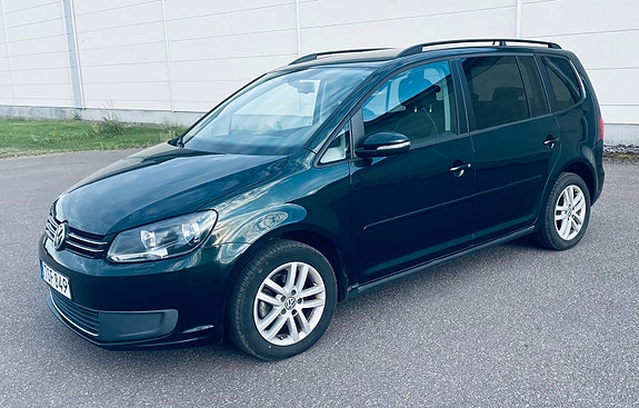 Volkswagen Touran 8 of 18