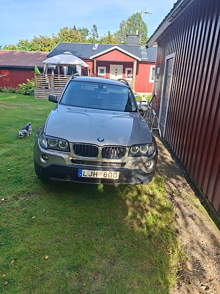 BMW X3 2 of 3