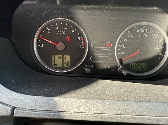 Ford Fiesta 7 of 8