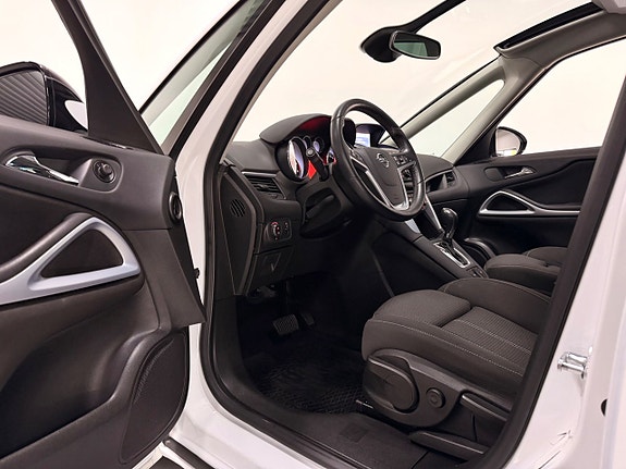 Opel Zafira Tourer 8 of 26